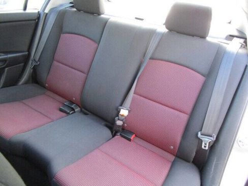 Used 2005 MAZDA MAZDA3 s w/ Sport Pkg image 17