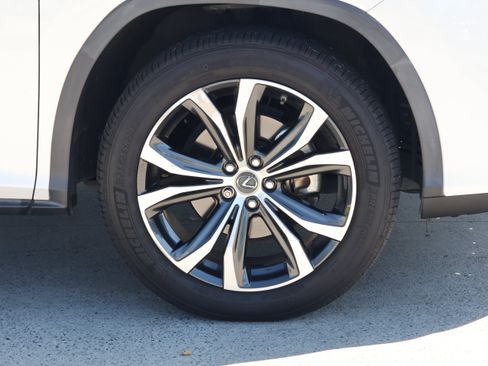 Used 2021 Lexus RX 350L FWD w/ Premium Package image 11