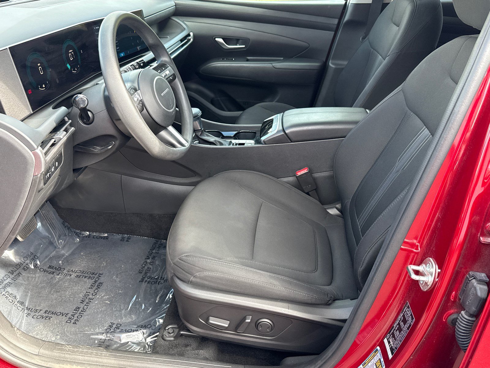 Used 2025 Hyundai Tucson SEL AWD/4WD image 9