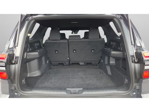 Certified 2026 Toyota 4Runner TRD Off-Road AWD/4WD image 10