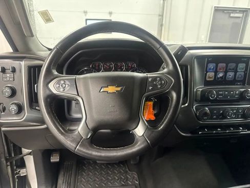 Used 2019 Chevrolet Silverado 2500 LT w/ LT Convenience Package AWD/4WD image 13