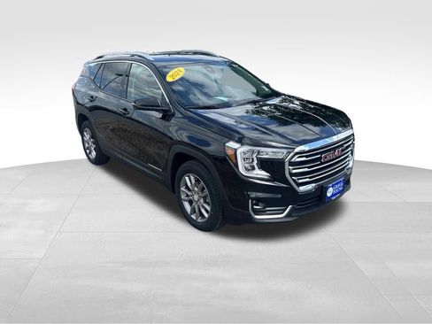 Used 2024 GMC Terrain SLT AWD/4WD image 9