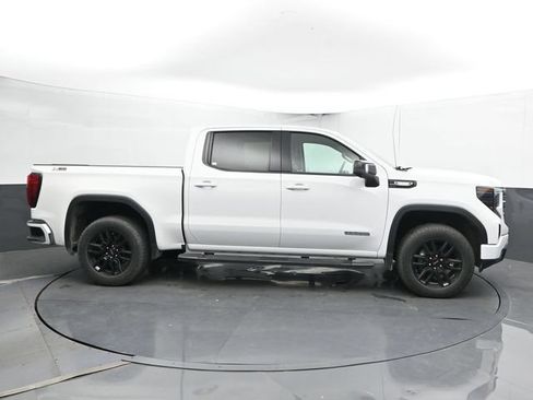 Used 2023 GMC Sierra 1500 Elevation w/ Preferred Package AWD/4WD image 4