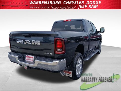 New 2026 RAM 2500 Big Horn AWD/4WD image 4