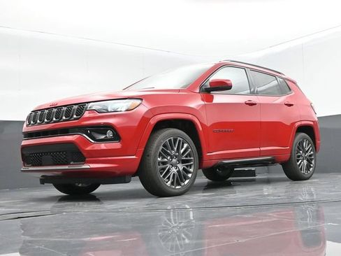 Used 2024 Jeep Compass Limited AWD/4WD image 37
