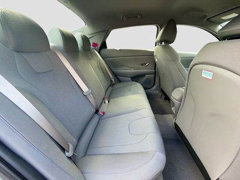 New 2026 Hyundai Elantra SE image 26