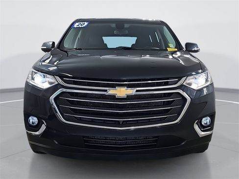 Certified 2020 Chevrolet Traverse LT w/ LT Premium Package image 11