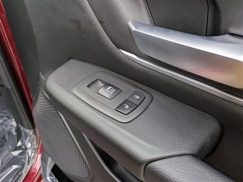 Used 2023 RAM 1500 Big Horn image 33