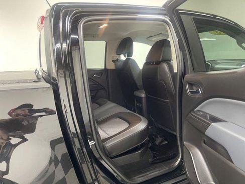 Used 2018 Chevrolet Colorado Z71 w/ Z71 Midnight Edition AWD/4WD image 14