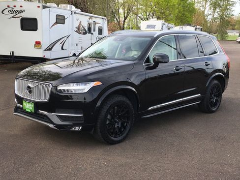 Used 2019 Volvo XC90 T6 Inscription w/ Advanced Package AWD/4WD image 12