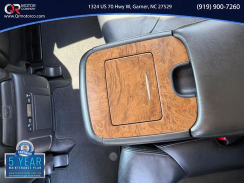 Used 2021 Nissan Armada SL w/ Captain's Chairs Package AWD/4WD image 26