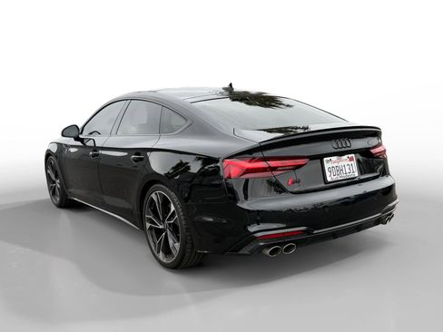 Used 2022 Audi S5 Premium Plus image 3