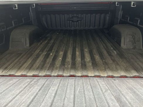Used 2022 Chevrolet Silverado 1500 Custom AWD/4WD image 16