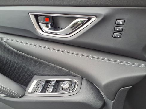 New 2026 Subaru Ascent Limited image 18