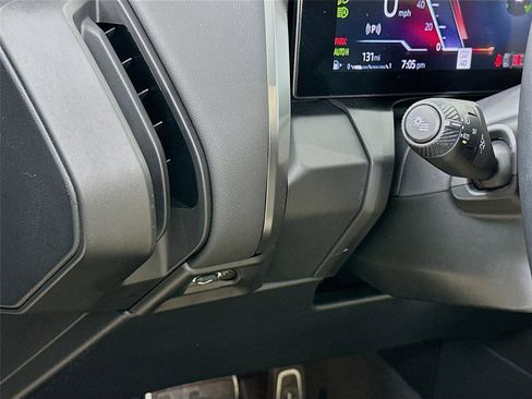 Used 2025 BMW X3 xDrive30i w/ Premium Package image 10