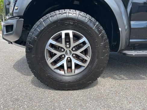Certified 2017 Ford F150 Raptor w/ Equipment Group 802A Luxury AWD/4WD image 10