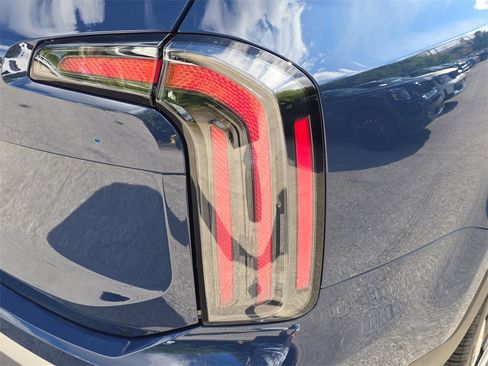 New 2025 Kia Telluride EX image 11