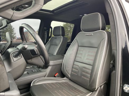 Used 2024 GMC Sierra 2500 AT4X image 63