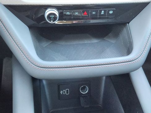 New 2026 Ford Explorer Active RWD image 19