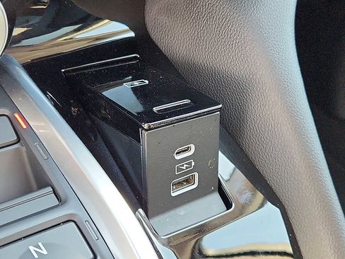 Used 2023 Acura MDX image 24