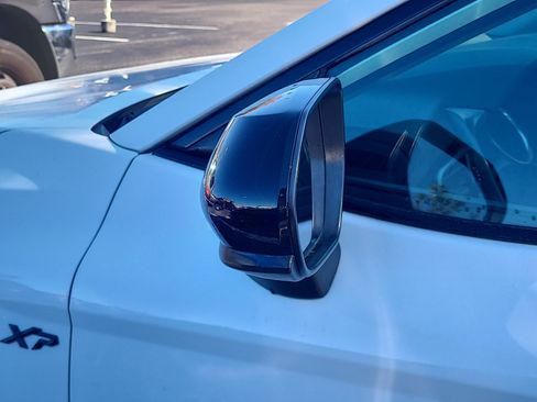 Used 2020 Toyota Camry SE image 8