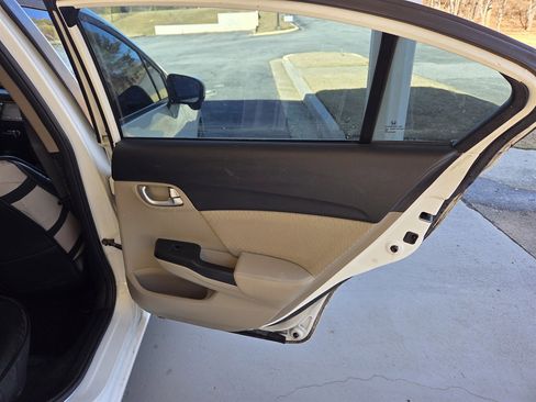 Used 2014 Honda Civic EX image 34
