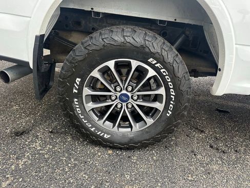 Used 2019 Ford F150 XLT w/ Equipment Group 302A Luxury image 31