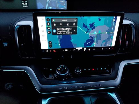 New 2025 Ford Expedition Platinum w/ Stealth Performance Package image 30