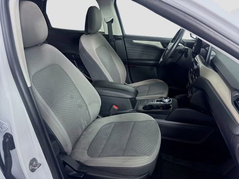 Used 2022 Ford Escape SE w/ SE Sport Appearance Package FWD image 26