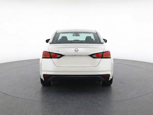 Used 2025 Nissan Altima 2.5 SV image 7