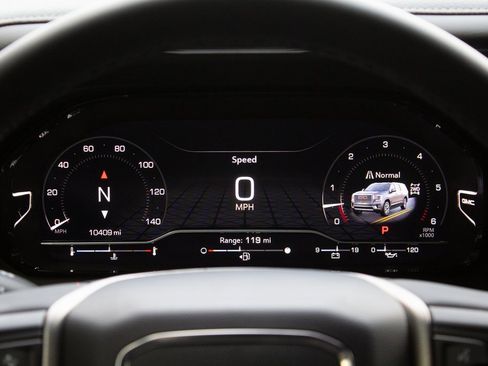 Used 2024 GMC Yukon Denali image 15