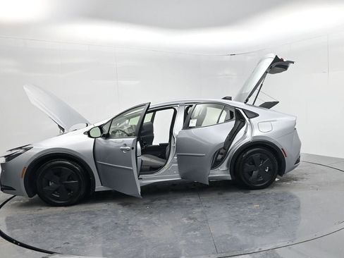 New 2026 Toyota Prius LE image 64