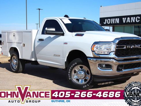 Used 2022 RAM 2500 Tradesman image 1