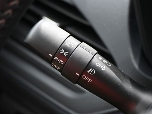 New 2026 Subaru Forester Premium AWD/4WD image 32