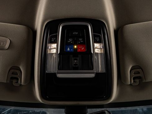 Used 2024 RAM 3500 Laramie w/ Bed Utility Group image 29