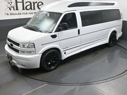 New 2026 Chevrolet Express 2500 Extended w/ Driver Convenience Package RWD image 31