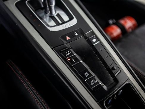 Used 2015 Porsche 911 GT3 image 27