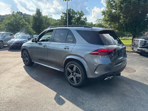 Used 2025 Mercedes-Benz GLE 580 4MATIC image 4