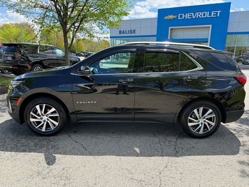 Used 2024 Chevrolet Equinox Premier AWD/4WD image 2
