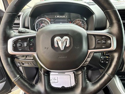 Used 2019 RAM 1500 Big Horn AWD/4WD image 16
