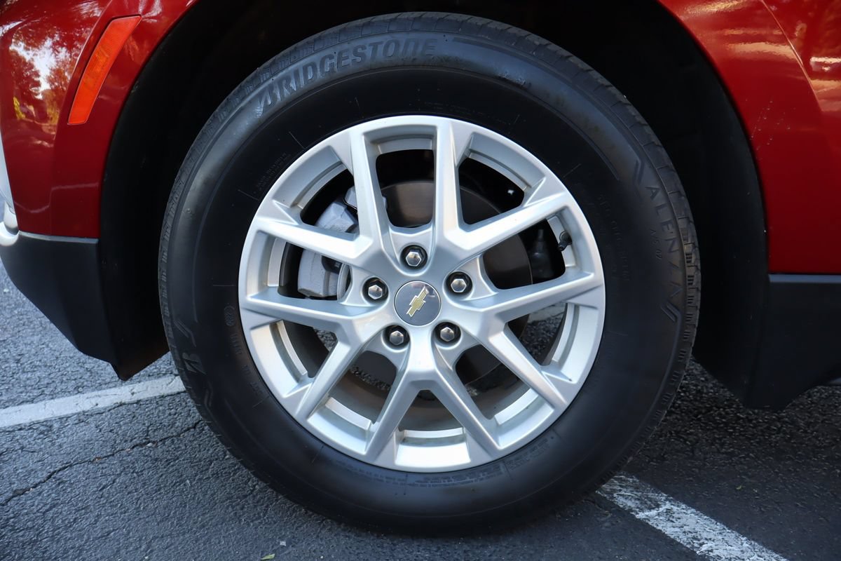 Used 2023 Chevrolet Equinox LT AWD/4WD image 42