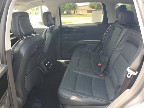 New 2026 Lincoln Nautilus Reserve AWD/4WD image 28