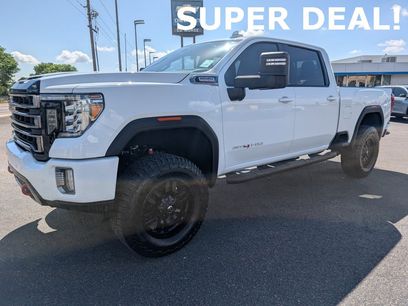 Used 2020 GMC Sierra 2500 AT4 w/ Technology Package