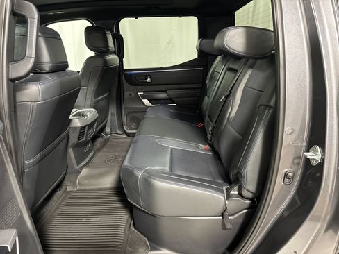 Used 2023 Toyota Tundra Platinum AWD/4WD image 5