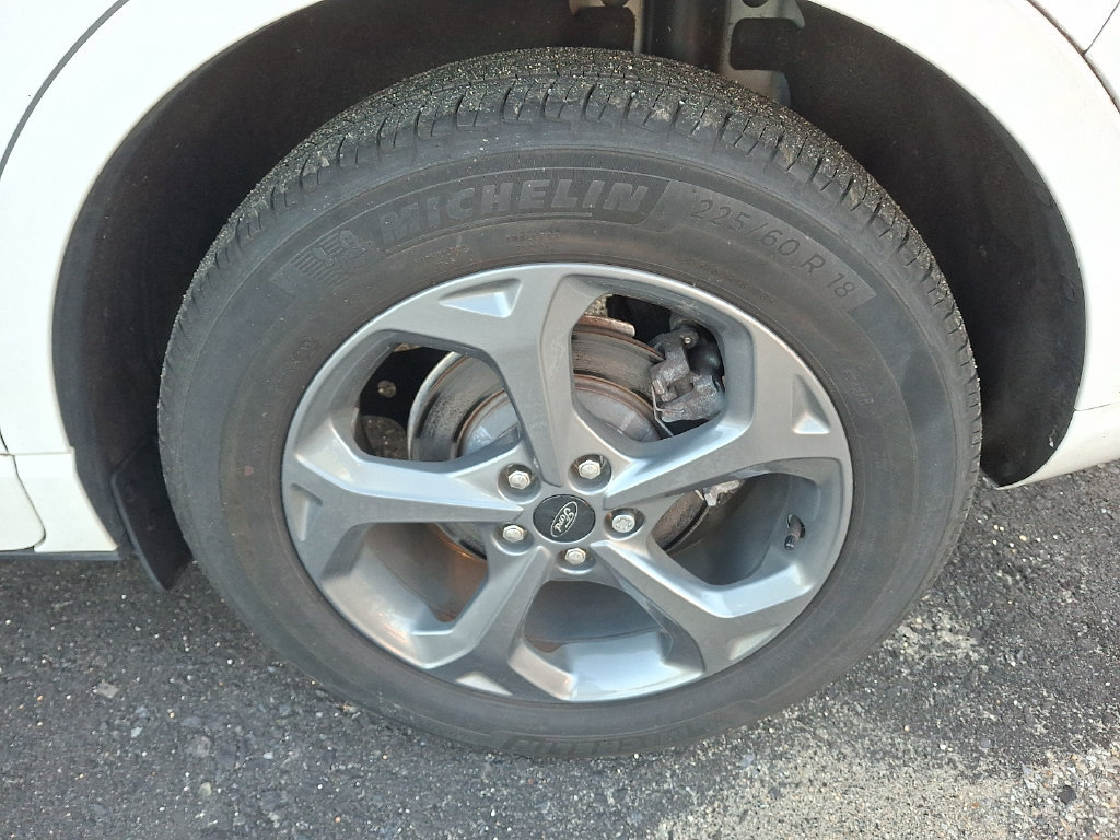 Used 2023 Ford Escape ST-Line w/ Tech Pack #1 AWD/4WD image 8