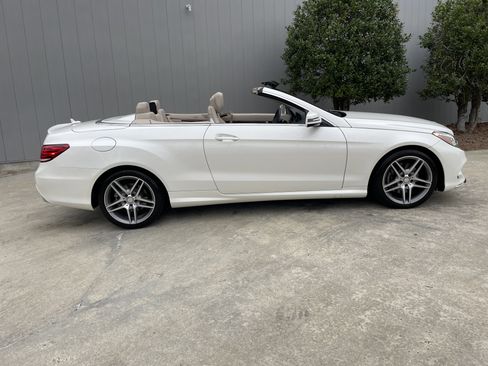 Used 2017 Mercedes-Benz E 400 Cabriolet image 9