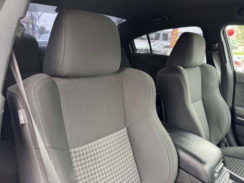 Used 2019 Dodge Charger GT RWD image 16