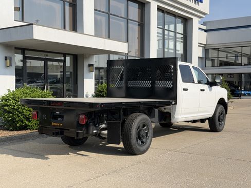New 2026 RAM 3500 Tradesman AWD/4WD image 4