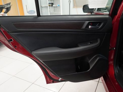 Used 2016 Subaru Legacy 2.5i Limited image 24