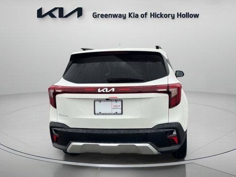 New 2026 Kia Seltos S image 6